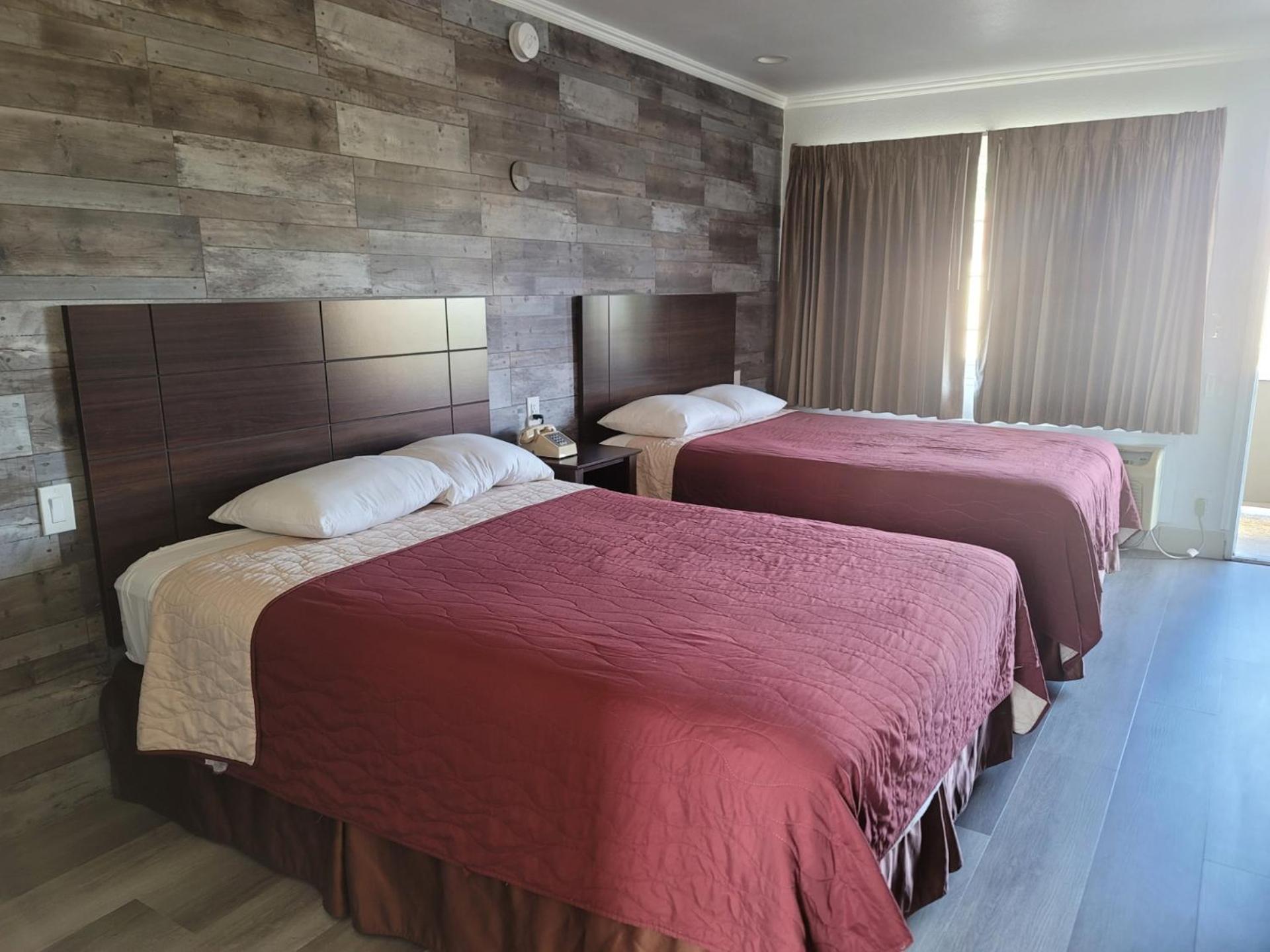 Whittier Travel Inn Экстерьер фото