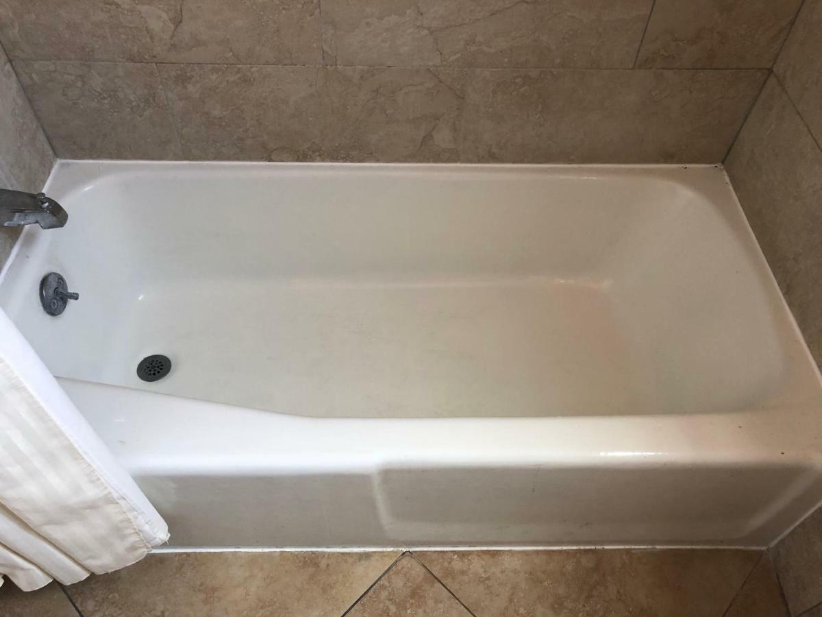 Whittier Travel Inn Экстерьер фото